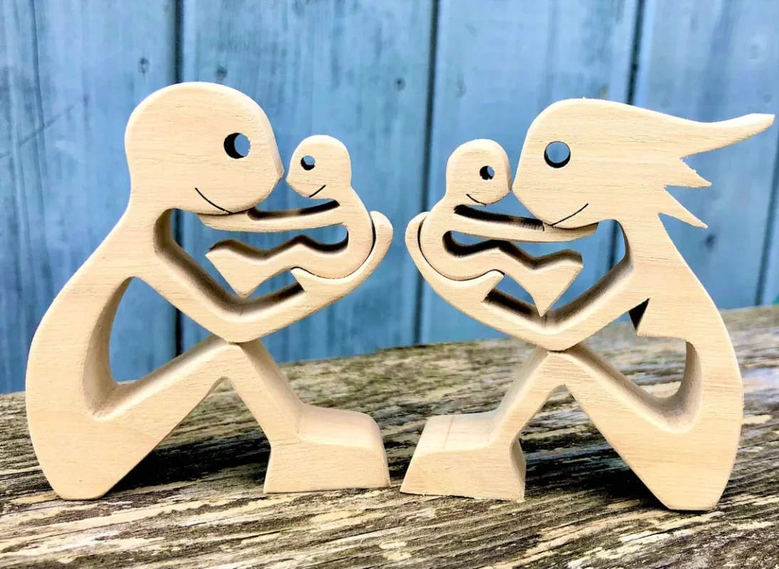 a pair of twins wood sculpture Handmade